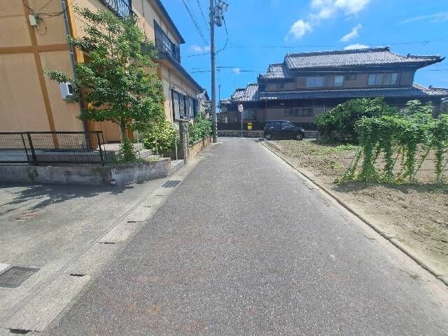 4LDK House for Sale in Ama City, Aichi - 110.13 sqm - Thumbnail 2