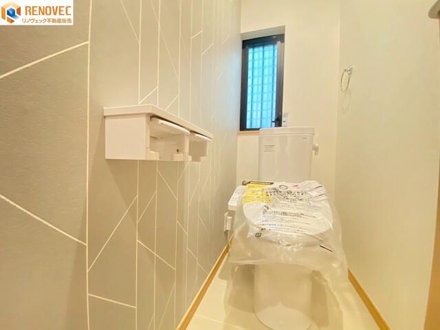 Renovated 4LDK Family House for Sale in Sakai, Osaka - Thumbnail 3