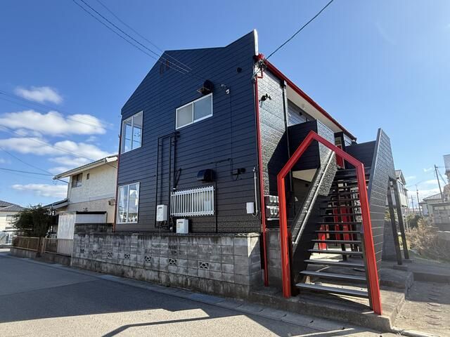 1K Apartment for Rent in Fukushima City with Free Internet - Thumbnail 2