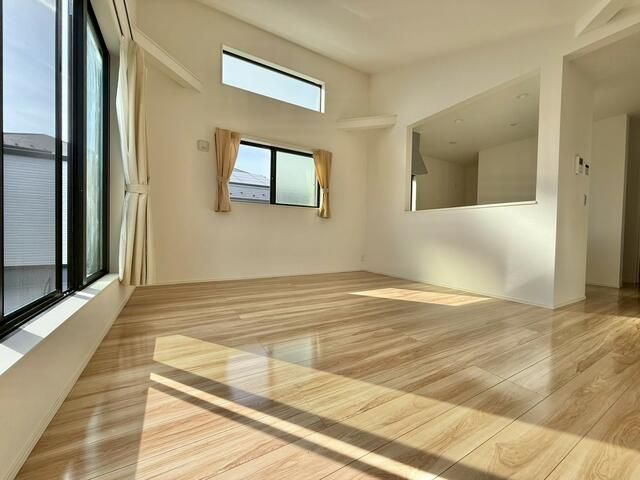 New 2024 3LDK Detached House Near Tsujido Station, Fujisawa - Thumbnail 4