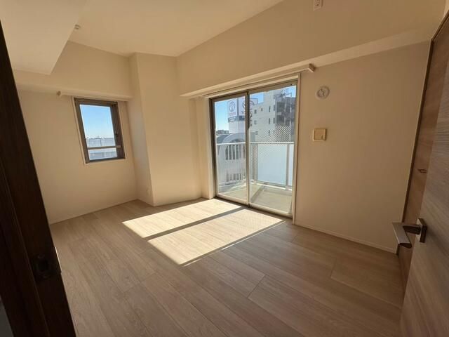3LDK Apartment for Sale in Adachi, Tokyo - Pet Friendly & Renovated - Thumbnail 3