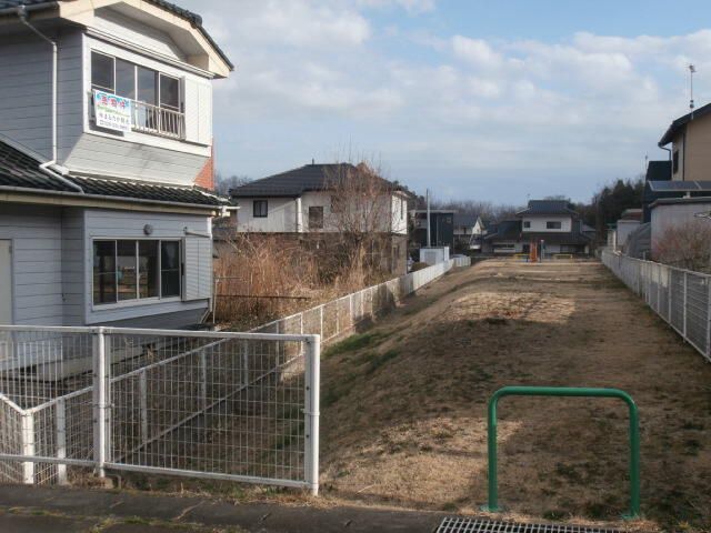 4LDK Used House for Sale in Shiroi Town, Ibaraki - Thumbnail 3