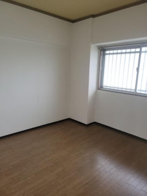 2LDK Apartment for Sale in Itoda Town, Fukuoka for 980,000 Yen - Thumbnail 4