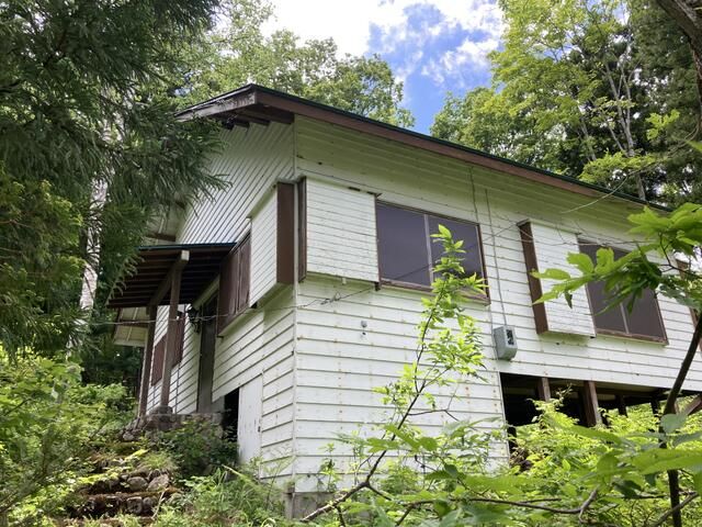 Hilltop 2LDK House in Nojiri Lake Green Town, Nagano - Thumbnail 2