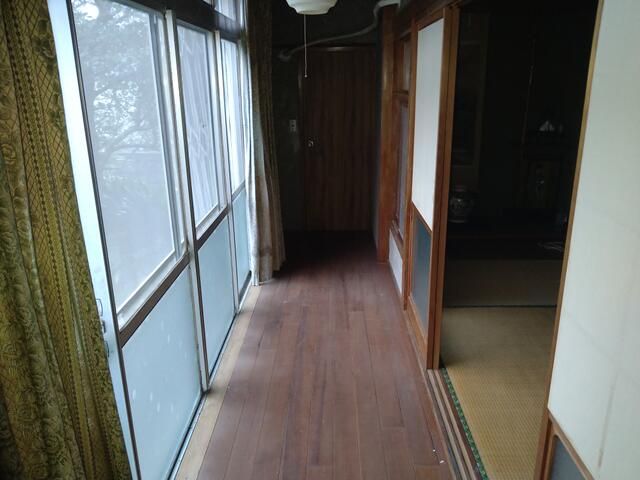 5DK House for Sale with Large Garden in Saiki, Oita - Thumbnail 3