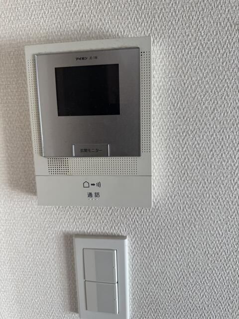 Renovated 2LDK Apartment for Sale in Sagamihara, Kanagawa - Image 1