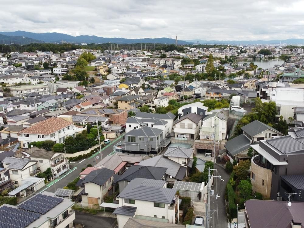 5LDK Detached House for Sale in Ibaraki, Osaka - Sekisui Heim Build - Thumbnail 3