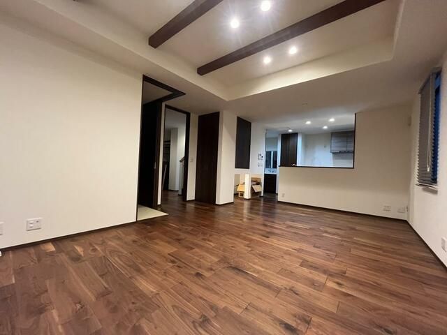 2020 Built 3LDK House with 3 Parking Spaces in Sakai - Thumbnail 4