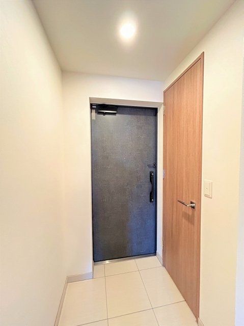 2LDK Apartment for Sale in Nishi Ward, Nagoya - 54.36 sqm - Thumbnail 3