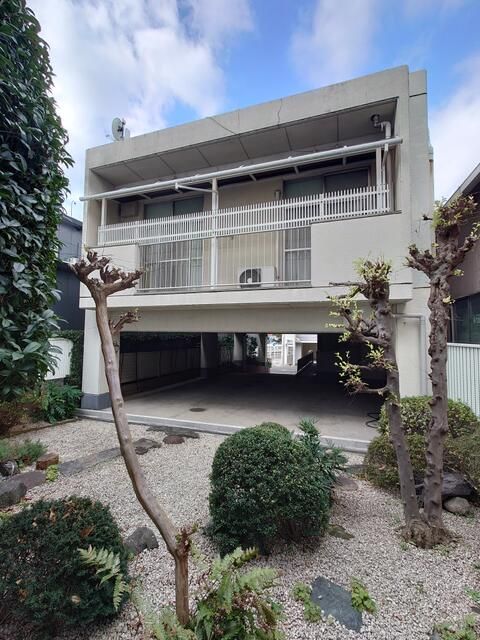 Detached 1DK House with Office Space near Kamishidori Station, Nagoya - Thumbnail 2