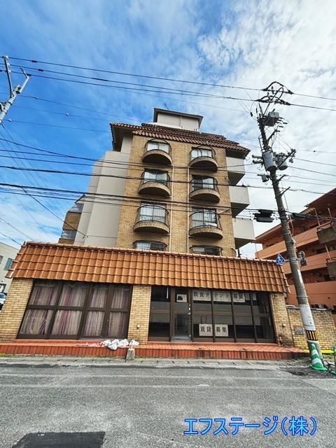 Renovated 2LDK Apartment for Sale in Central Naruto City, Tokushima - Thumbnail 2