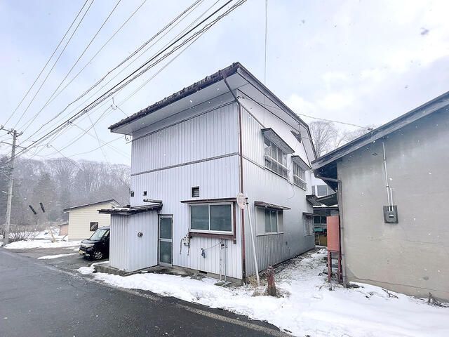 5K Detached House for Sale in Iizuna, Nagano - Thumbnail 2