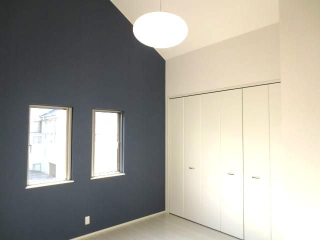 4LDK Solar-Powered House for Sale in Sakai, Osaka - Thumbnail 4