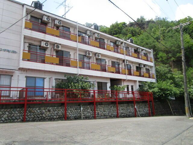 1K Apartment for Rent in Gifu City, Gifu Prefecture - Thumbnail 2