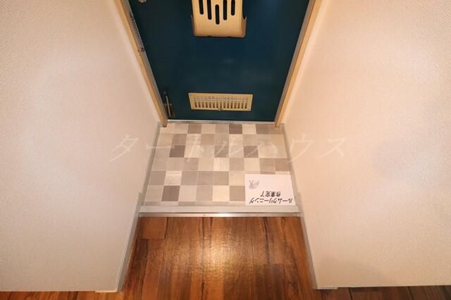 1LDK Apartment for Rent in Daito, Osaka - No Deposit, No Key Money - Thumbnail 3