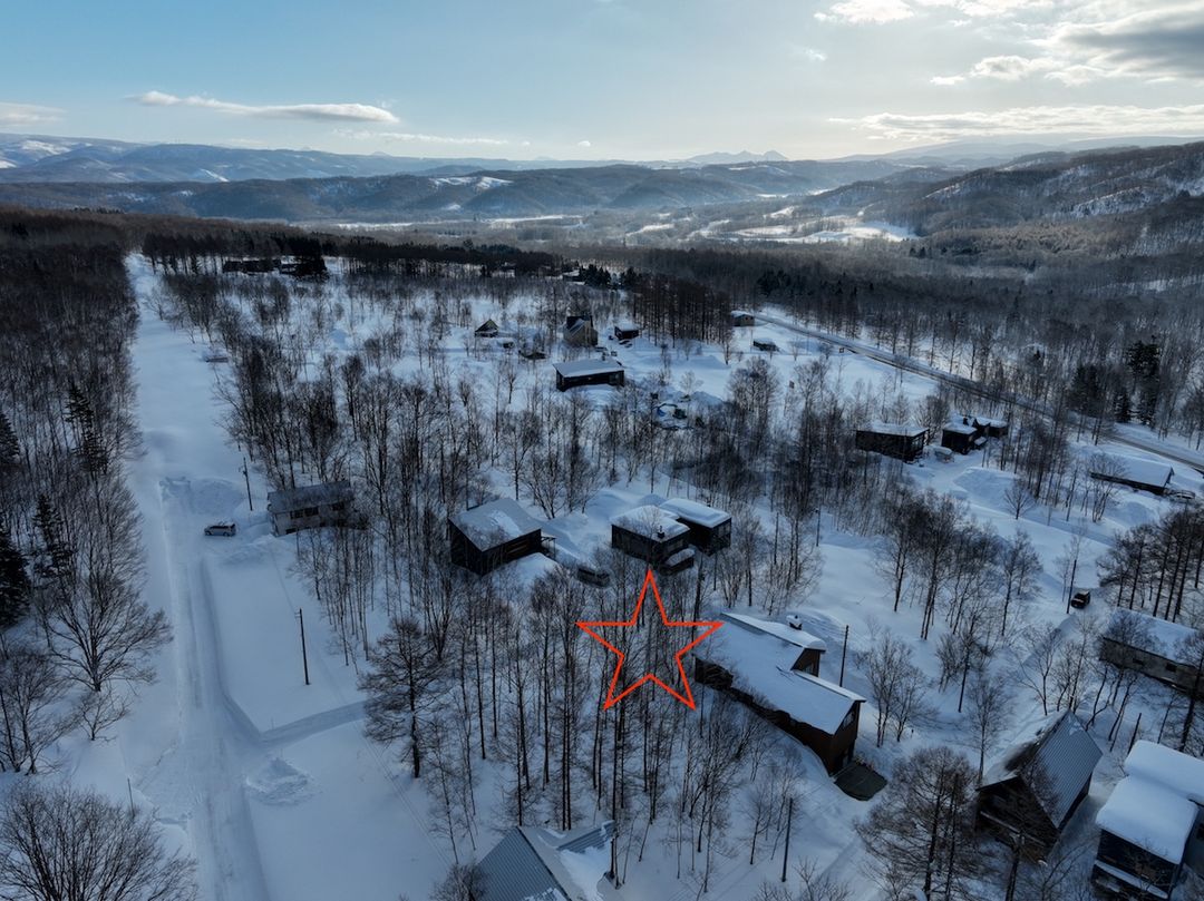 208sqm Land Plot for Sale in Rusutsu, Hokkaido - Image 1