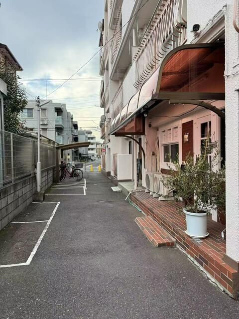 Studio Apartment for Sale in Takashimadaira, Itabashi, Tokyo - Thumbnail 4