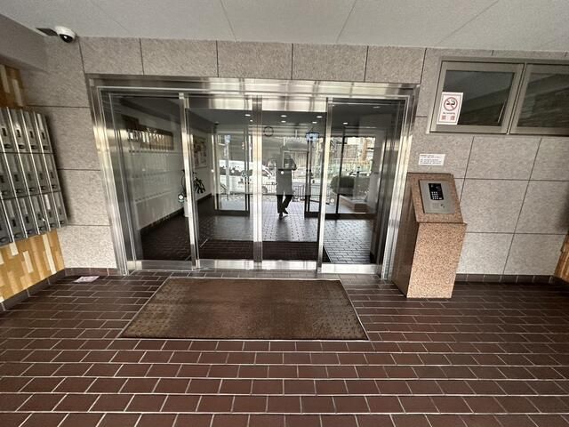 3LDK Apartment for Sale near Kyobashi Station, Osaka - Thumbnail 3