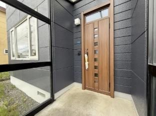 Renovated 4LDK Detached House for Sale in Minamihoro, Hokkaido - Thumbnail 2