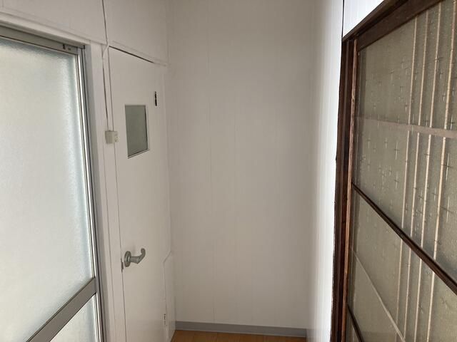 2K Apartment for Rent in Toyonaka, Osaka - No Deposit - Thumbnail 3