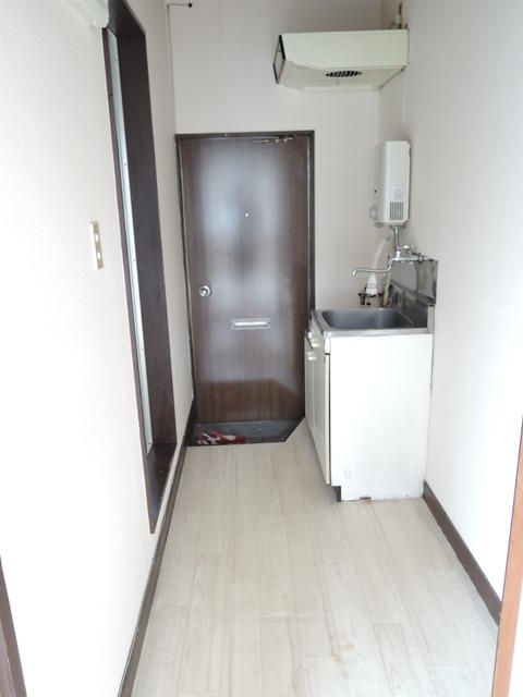 1K Apartment for Rent in Sendai's Aoba Ward - 20,000 Yen - Thumbnail 2