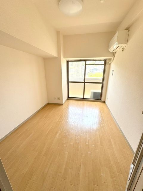 1K Apartment for Sale in Nagasaki City, Nagasaki - Thumbnail 2