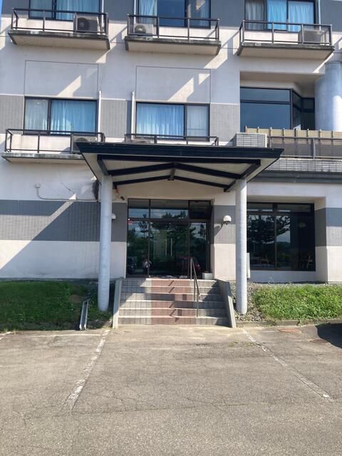 1K Resort Condo with Onsen & Lake Goshō View in Morioka - Thumbnail 3