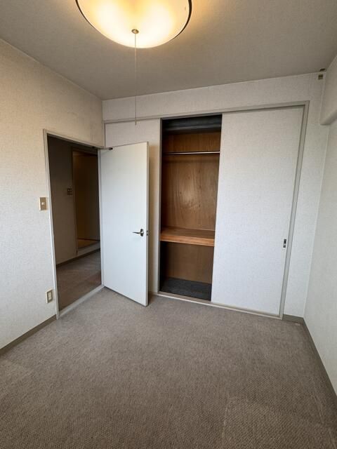 4LDK Apartment for Sale in Central Yamagata City with Panoramic Views - Thumbnail 4