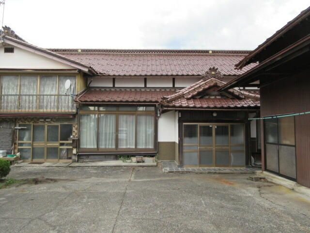 1935 6DK Wooden House for Sale in Aizu-Wakamatsu, Fukushima - Thumbnail 3