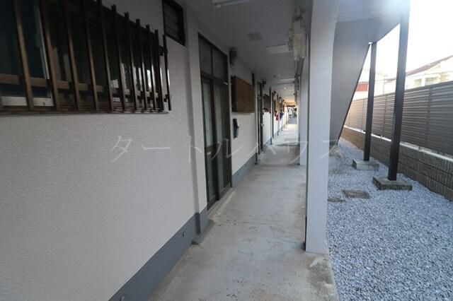 1LDK Apartment for Rent in Quiet Higashiosaka, Osaka - Thumbnail 2