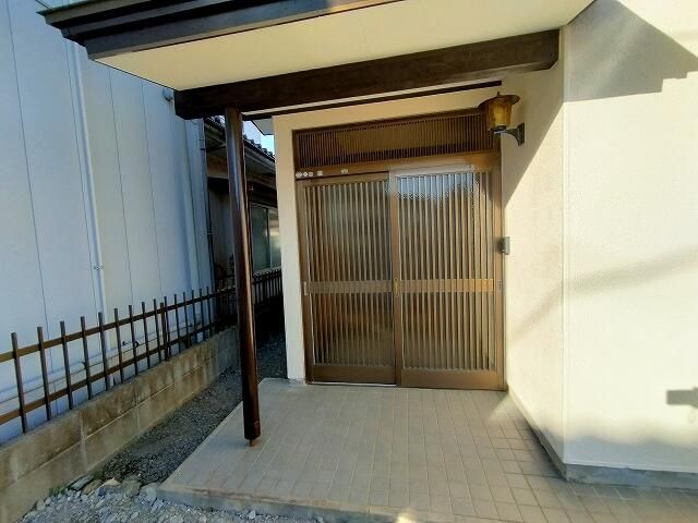 Renovated 4DK House for Sale in Mito City, Ibaraki - Thumbnail 3