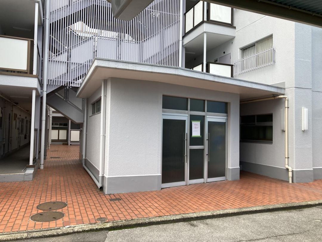 3DK Apartment for Sale in Adachi, Tokyo - Near Hikarigaoka Station - Thumbnail 2