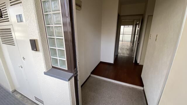 3LDK Apartment for Sale in Nara's Gakuen Asahi-cho - Thumbnail 3