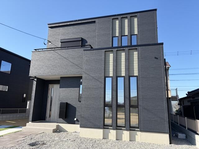 New 4LDK House for Sale in Kanonji, Kagawa - 114m2 - Thumbnail 2