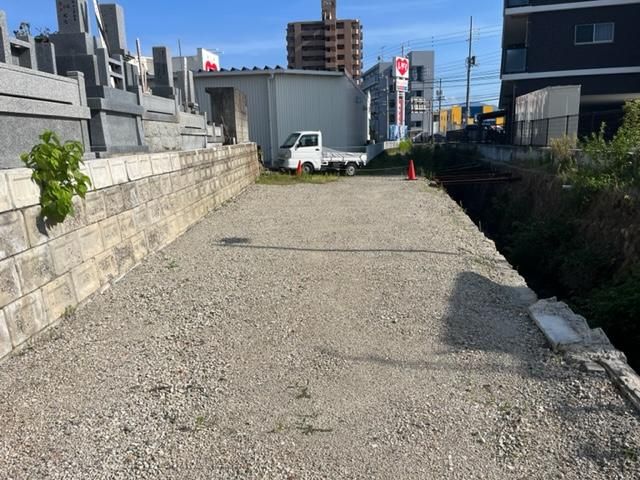 Matsuyama Land for Sale: 65.15 sqm Plot for Storage or Garden - Thumbnail 2