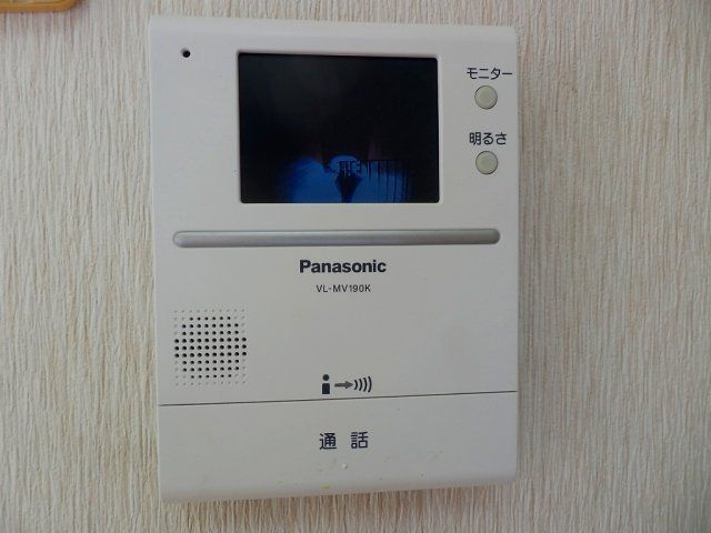 1K Apartment for Rent in Hikone, Shiga - 35,000 Yen - Thumbnail 3