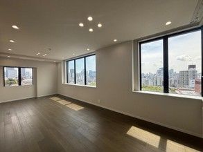 Brand New 2LDK Apartment in Azabudai, Minato-ku, Tokyo - Thumbnail 2