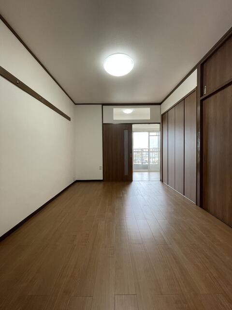 Renovated Onsen Resort Condo in Fuefuki, Yamanashi for Sale - Thumbnail 3