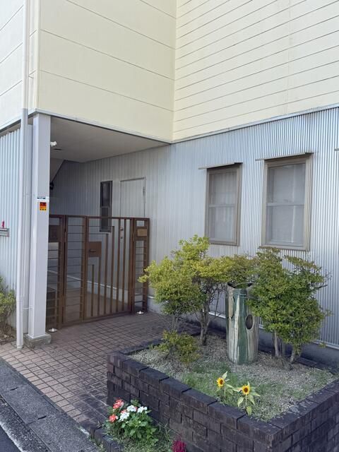 9SLDK Office-Residence for Sale in Nagoya's Meimorizaka - Thumbnail 2