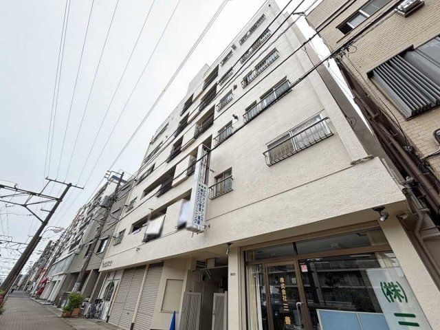 2DK Apartment for Sale in Ichikawa, Chiba Near Station - Image 1