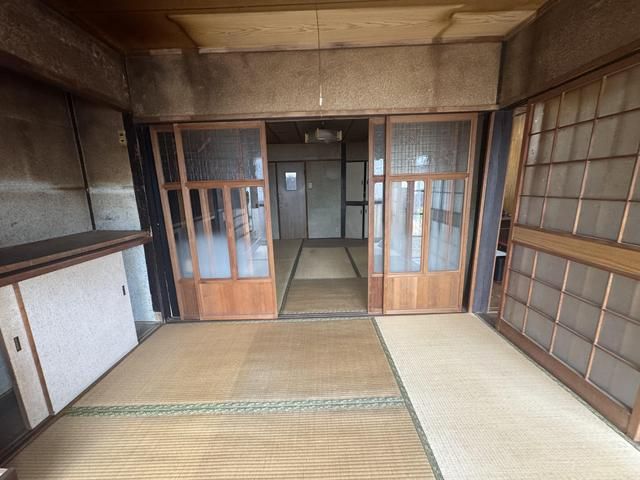 4DK Wooden House for Sale in Onomichi, Hiroshima - Thumbnail 4