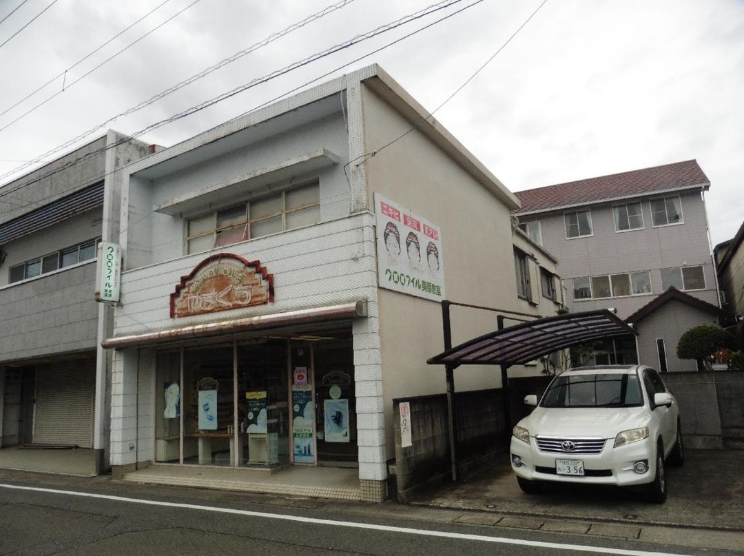 7SLDK Used Detached House in Tokushima City, Tokushima - Thumbnail 2