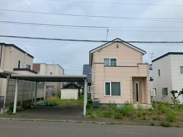 4LDK Wooden House in Kitahiroshima with Parking for 3+ Cars - Thumbnail 2