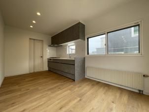 5SLDK Renovated Family House in Sapporo, Hokkaido - Thumbnail 4