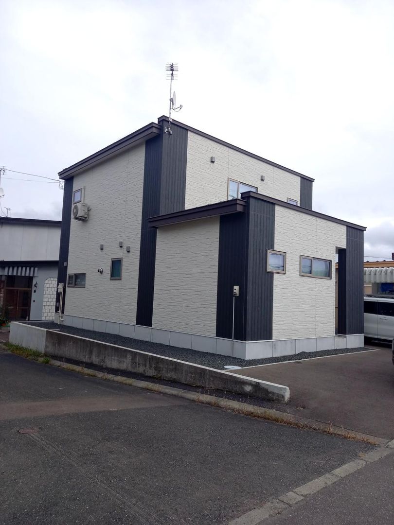 2018 Built 4LDK House in Kitami, Hokkaido | 265.17 sqm Land - Thumbnail 3
