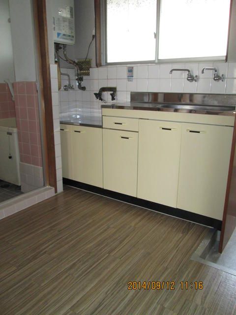 Studio Apartment for Rent in Sakai, Osaka - 29 sqm near Hagihara Tenjin Station - Thumbnail 3