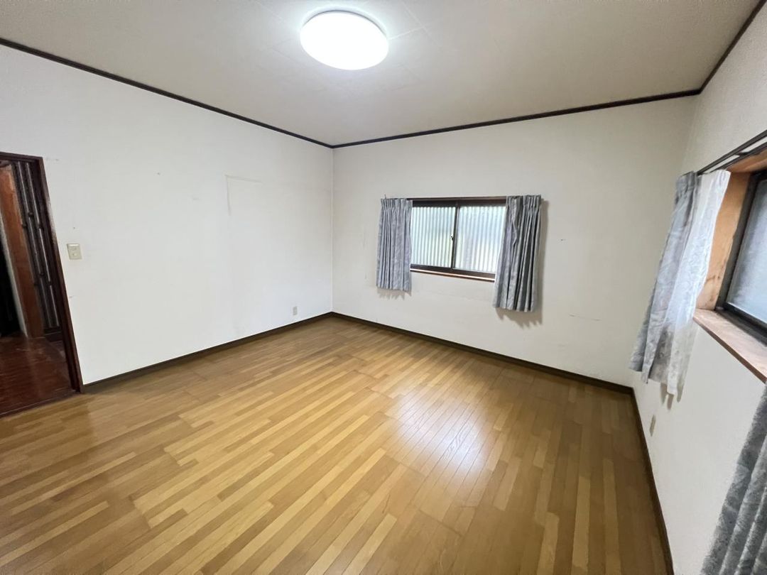 5LDK Detached House in Sakaide, Kagawa - 152m2 - Thumbnail 4