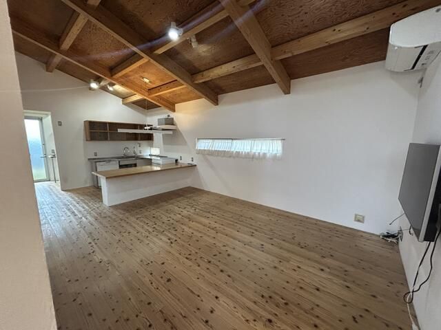3SLDK Designer Home in Takamatsu City, Kagawa - Thumbnail 4