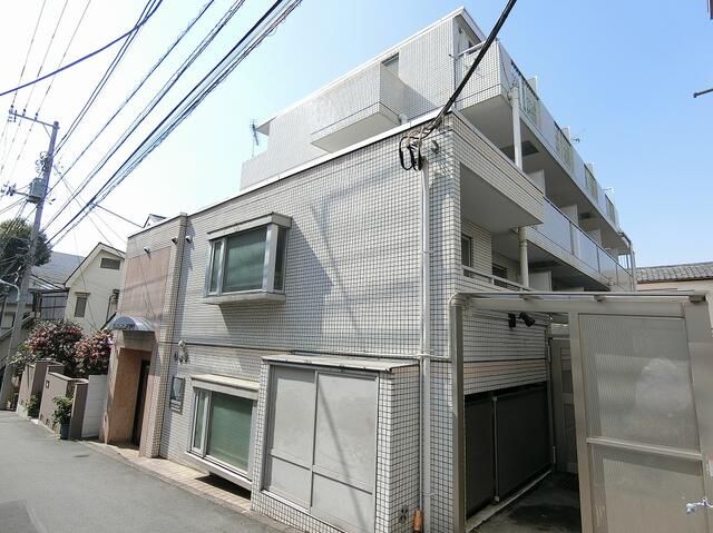 Shibuya Studio Apartment for Sale | 11 Million Yen Investment - Thumbnail 2