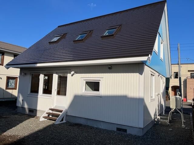 Swedish-Built 4LDK House in Sapporo with 2024 Renovations - Thumbnail 2